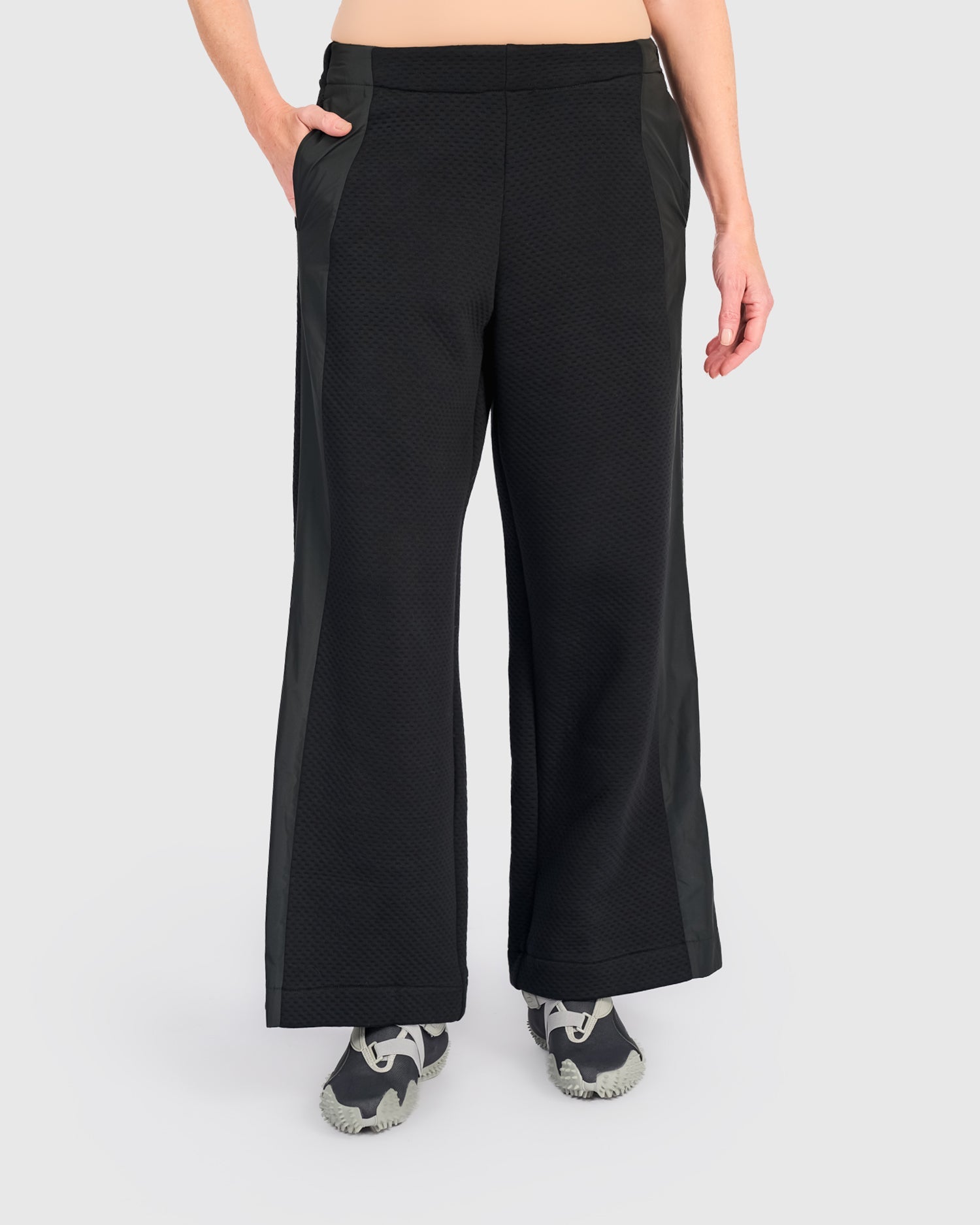 Urban Quilted Pants, Black