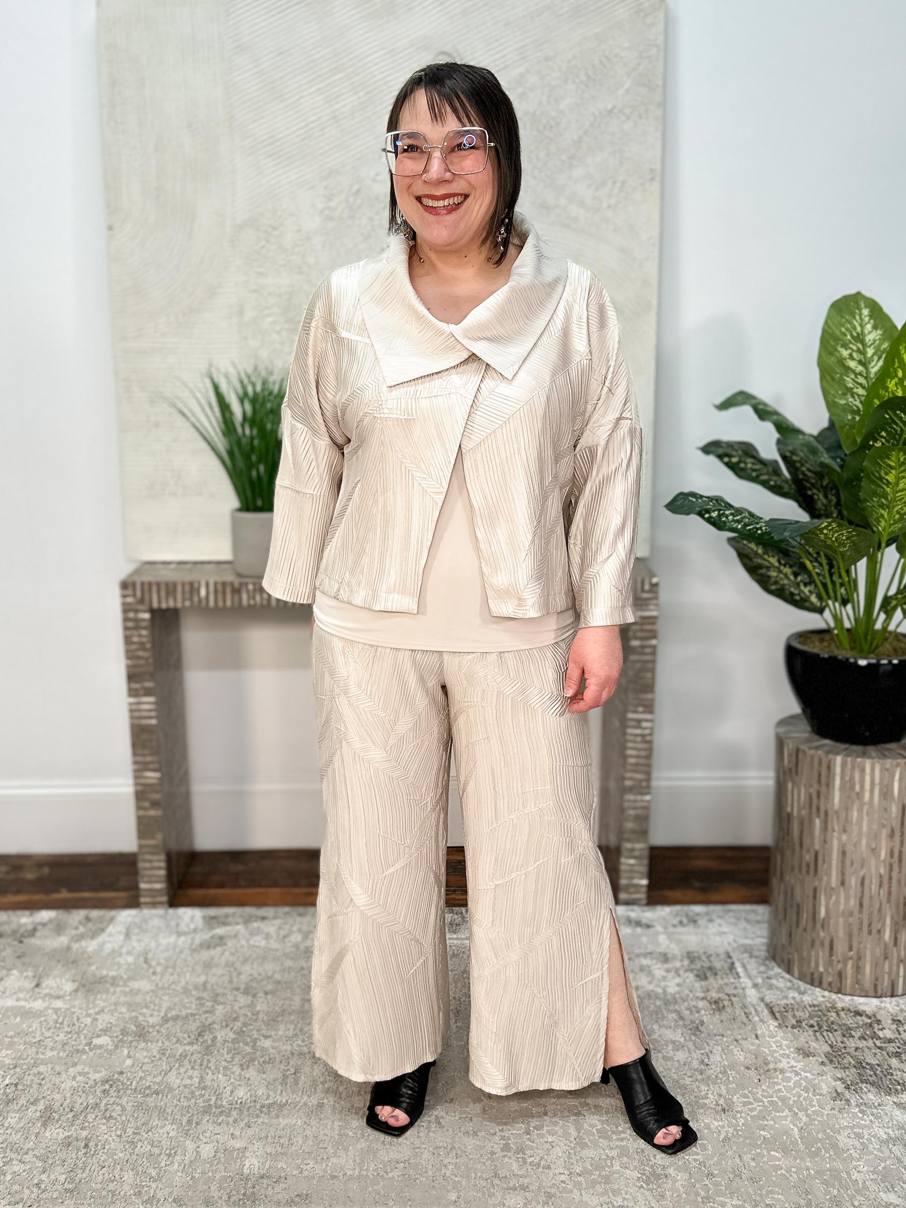 Pleated Satin Pull-On Culotte Pants, Moonstone