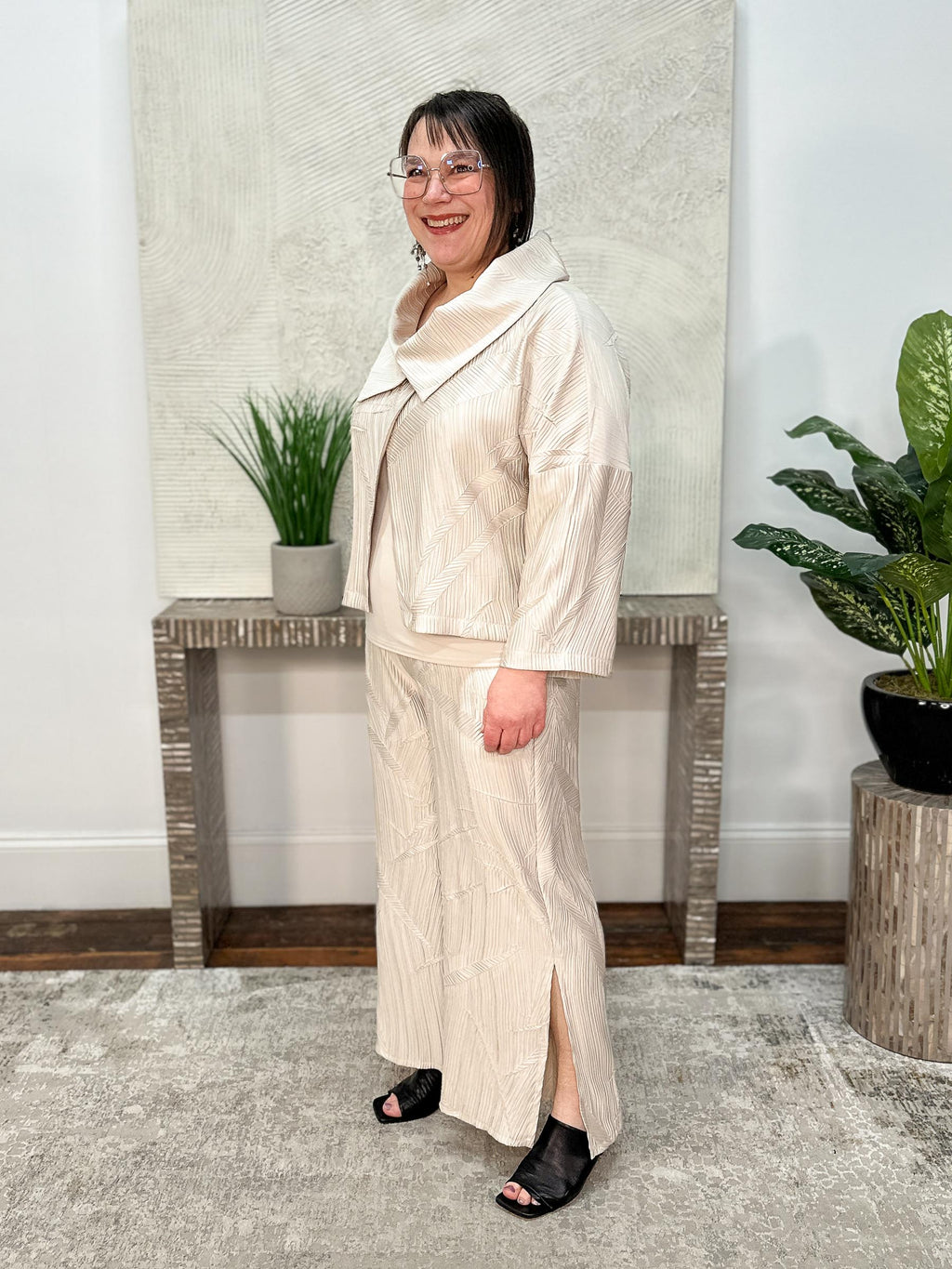 Pleated Satin Pull-On Culotte Pants, Moonstone