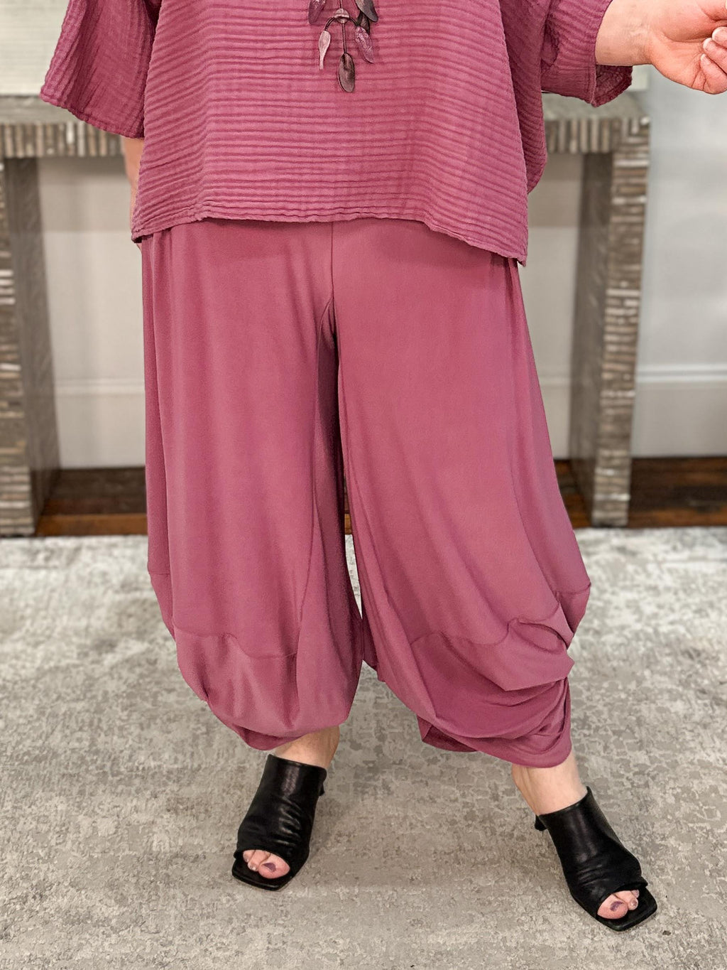 Dawson Pant, Dahlia Vogue