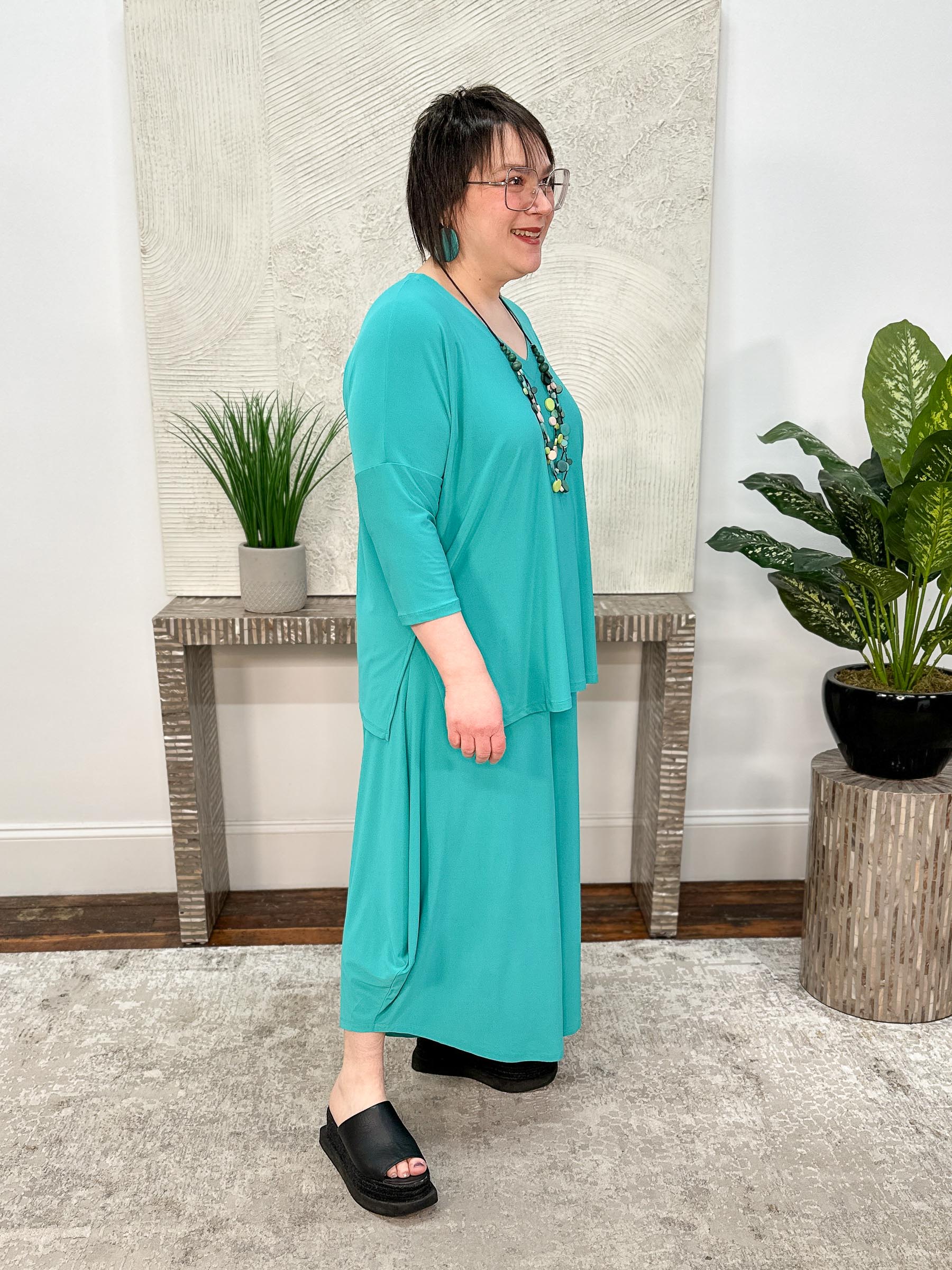 Dome Pant, Capri Vogue