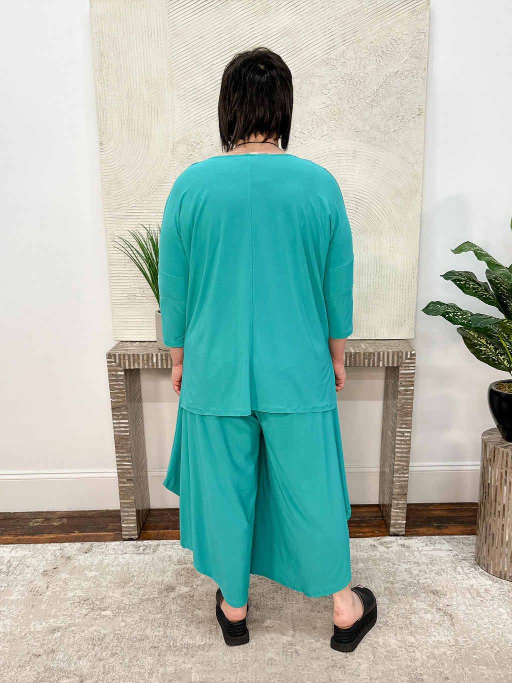 Dome Pant, Capri Vogue