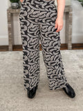 Kali Pant, Echo