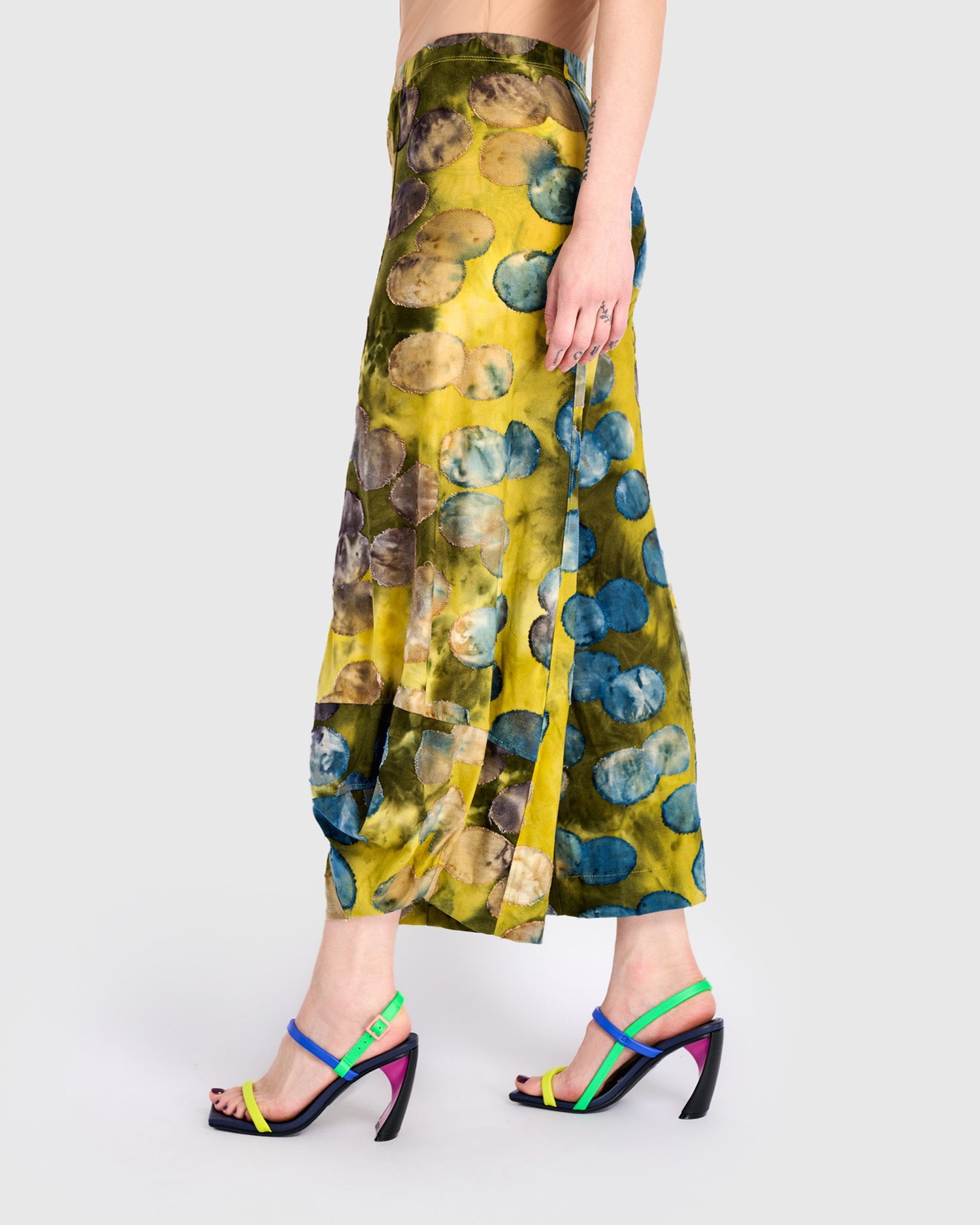 Burnout Punto Pant, Orbits